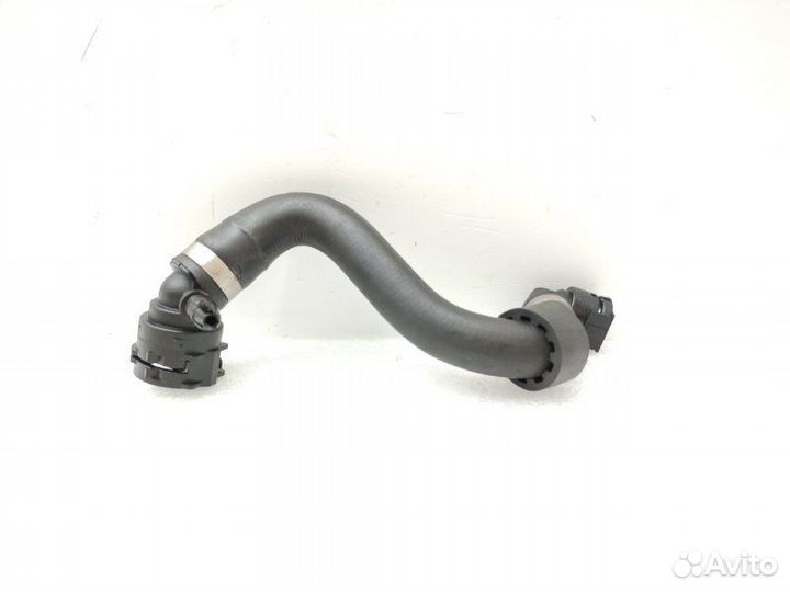 Патрубок системы охлаждения Mercedes-Benz