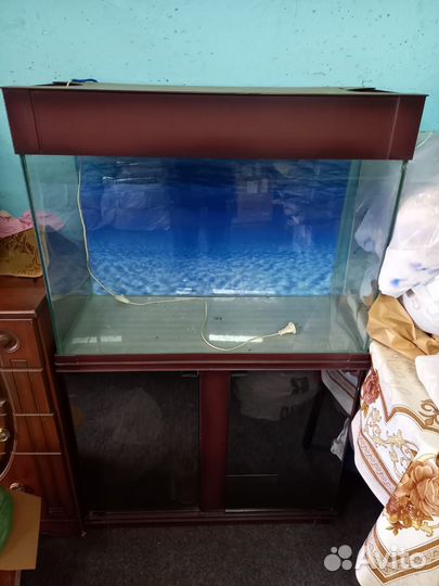 Аквариум с тумбой