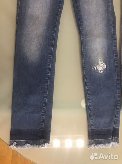 Джинсы на девочку