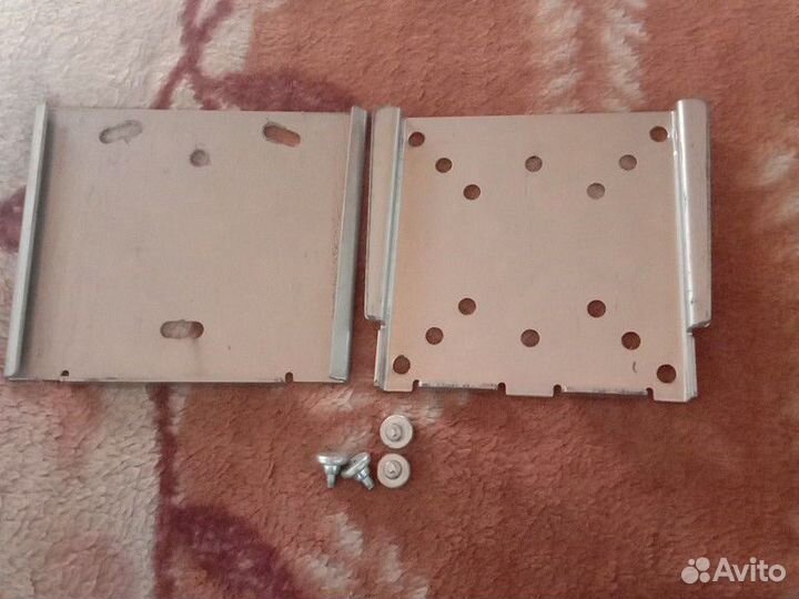 Настенная полка для телевизора