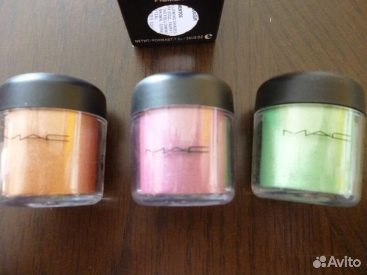 Продам новые тени MAC (США)