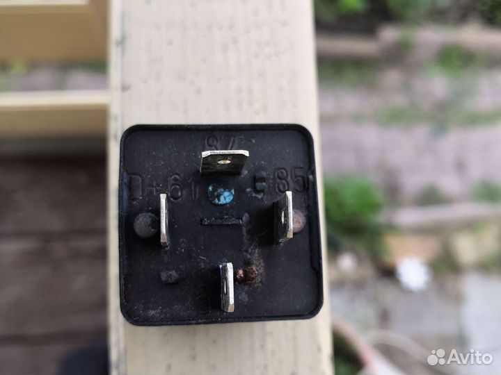 Реле от Мерседес 814