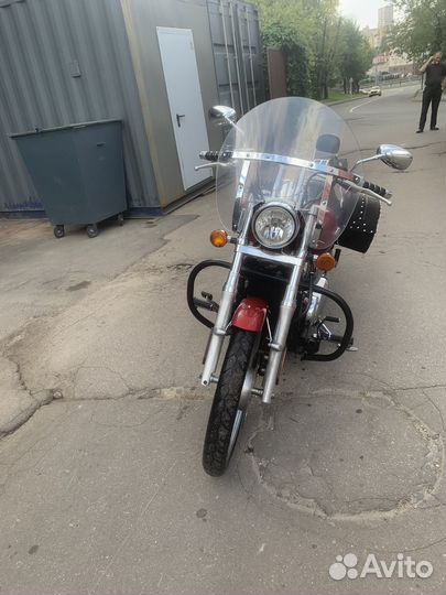 Kawasaki VN 900 Custom