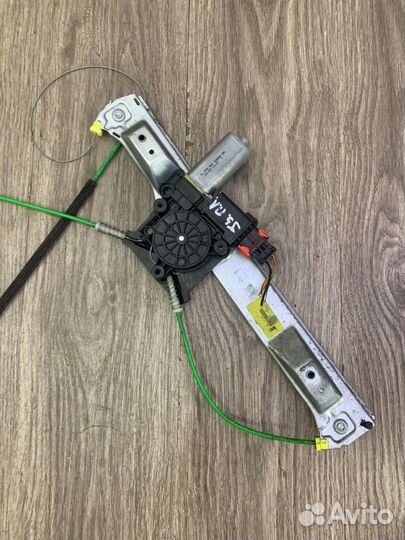 Стеклоподъемник передний левый Opel Corsa D