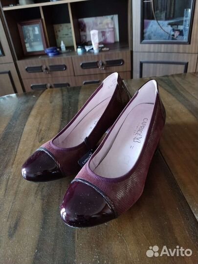 Туфли женские 39-40 размер натуральная кожа новые