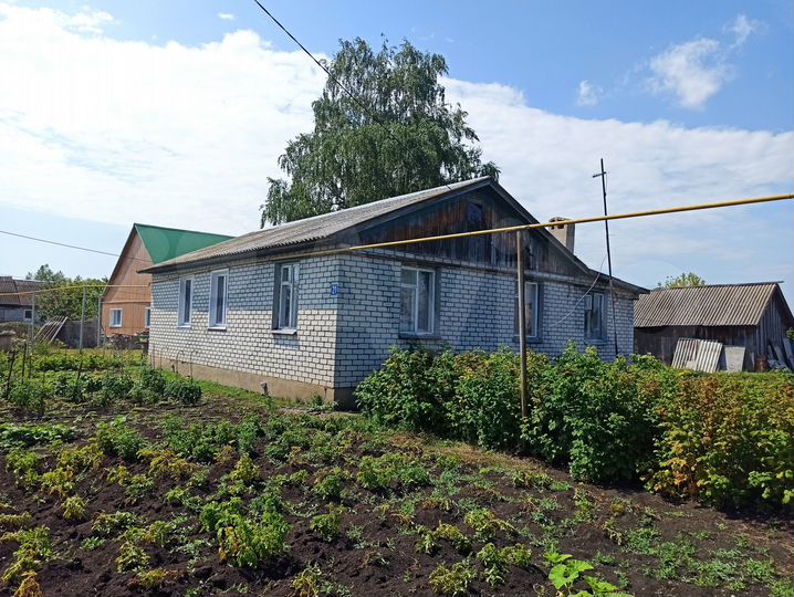 Дом 82,3 м² на участке 38,7 сот.