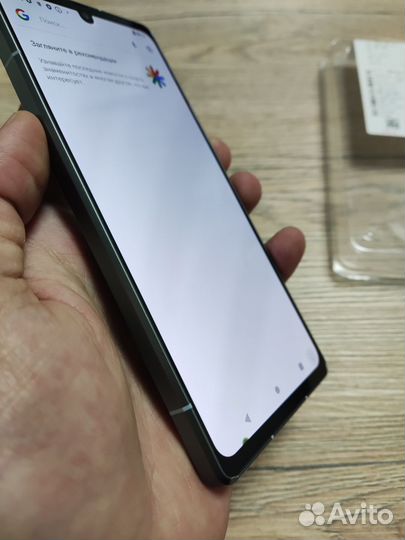 Sharp Aquos R8, 12/256 ГБ