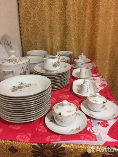 Сервиз столовый гдр.12 персон