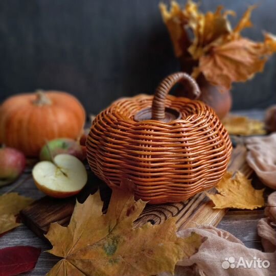 Шкатулка плетеная - тыква