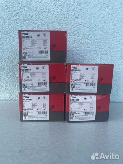 Передние тормозные колодки Audi Skoda Volkswagen