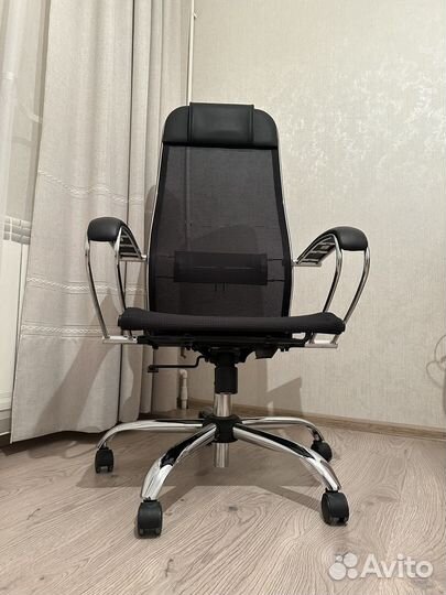 Кресло офисное Метта-12/подл.101/осн.003 черный