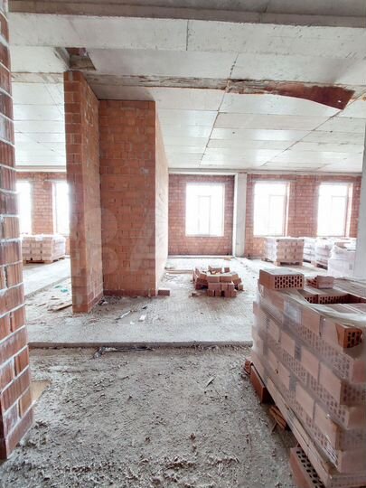 3-к. квартира, 97 м², 3/7 эт.