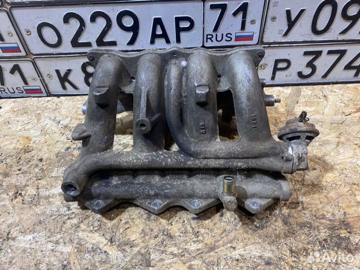 Впускной коллектор Kia Sportage