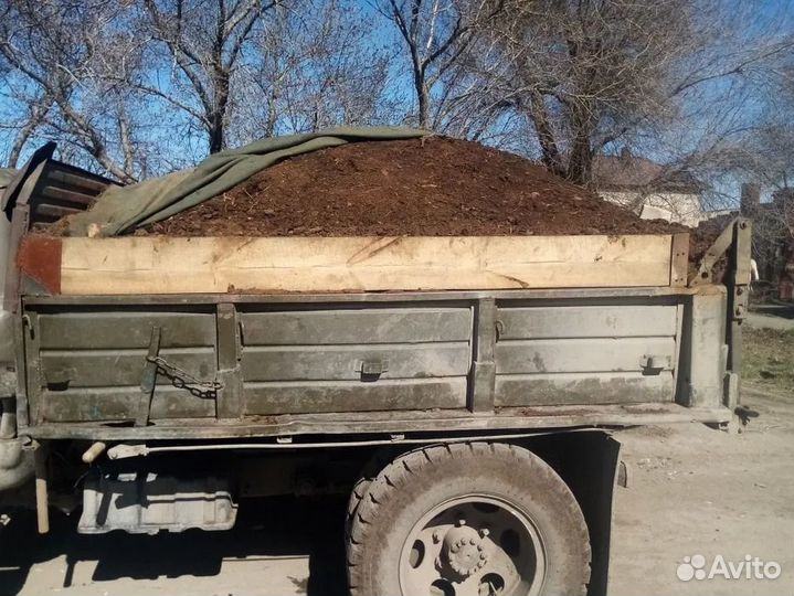 Перегной коровий,отличный чернозем 5т,15т,в мешках