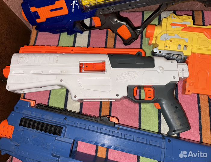 Nefr и другие на запчасти нерабочие бластеры нерф