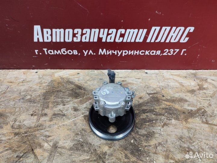 Насос гур Renault Sandero