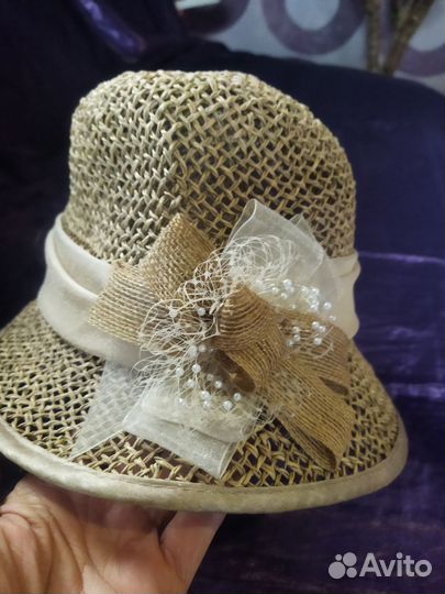 Шляпа ручной работы из соломки