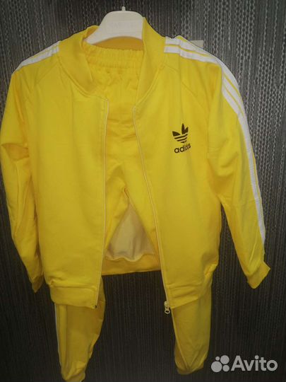 Костюм на мальчика новый (8лет)