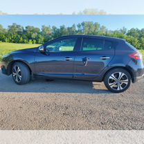 Renault Megane 1.6 MT, 2011, 120 000 км, с пробегом, цена 700 000 руб.