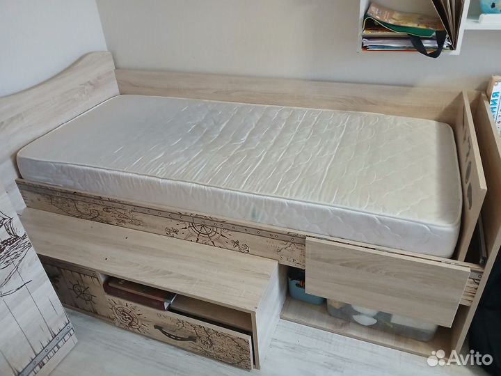 Детская кровать бу