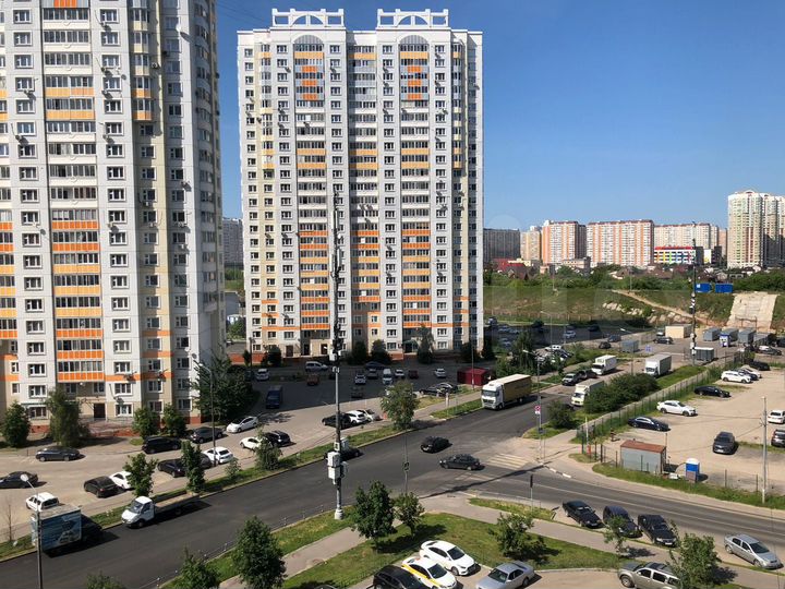 3-к. квартира, 82,7 м², 8/25 эт.