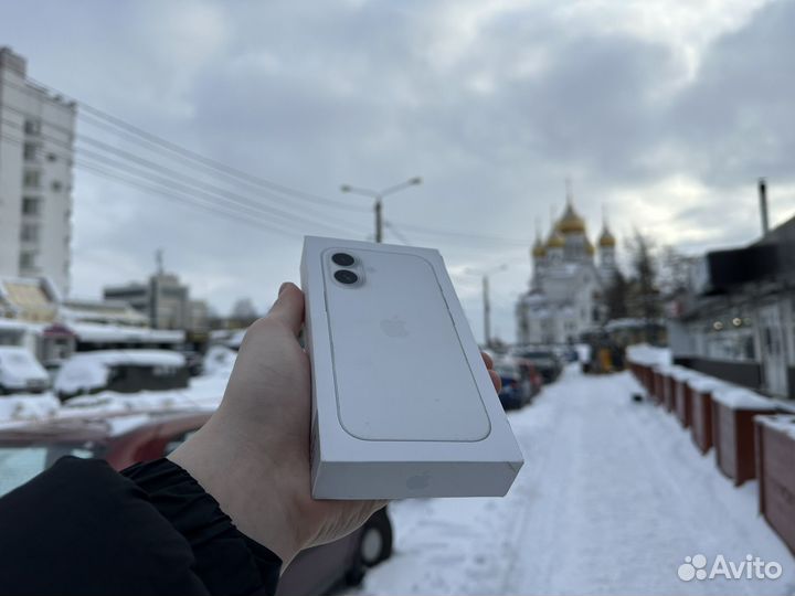 iPhone 16, 256 ГБ