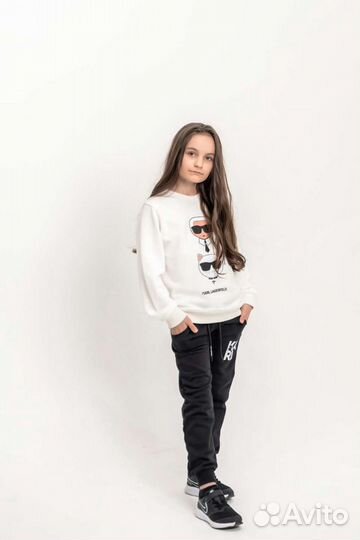 Спортивный костюм