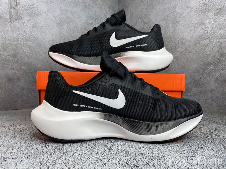 Кроссовки Nike zoomx беговые