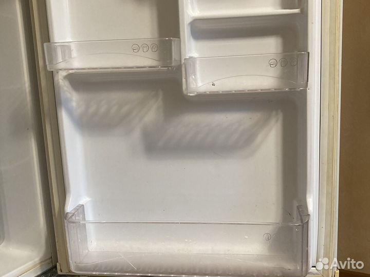 Холодильник LG