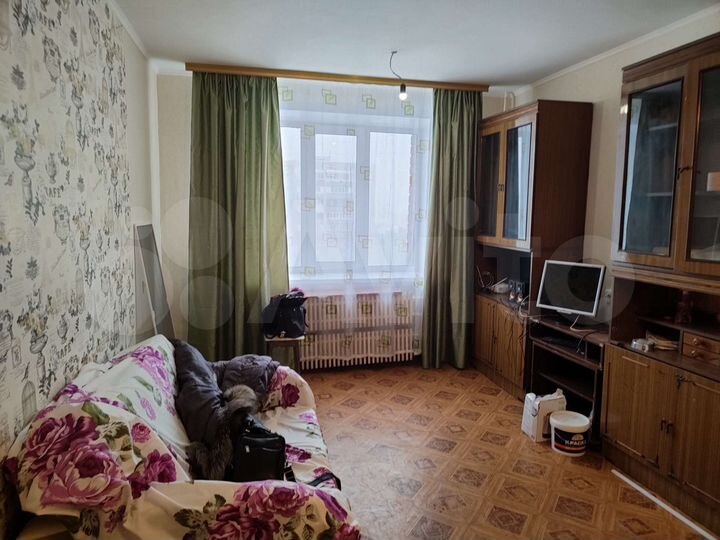 Комната 17 м² в 8-к., 7/9 эт.