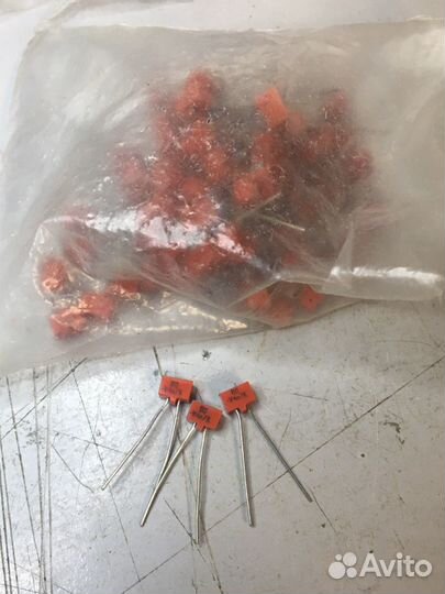 Конденсаторы,транзисторы,раз’емы