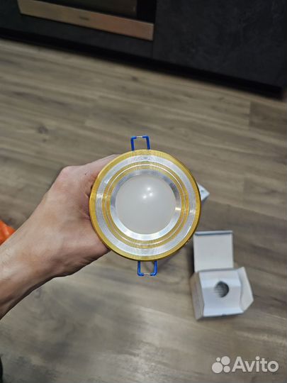 Лампочка светодиодная