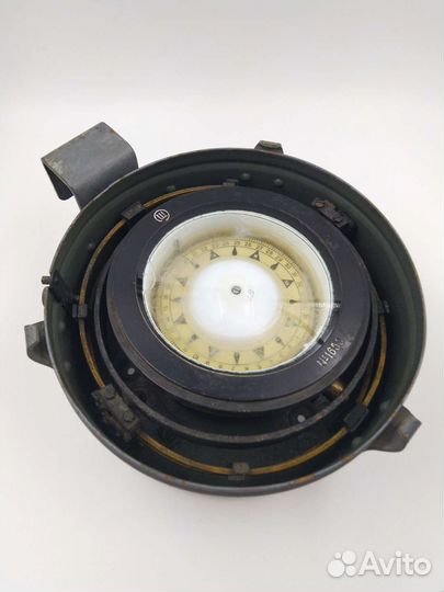Компас морской шлюпочный кт-М1м 1963 г