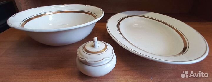 Блюдо, грубокая супница, сахарница зик