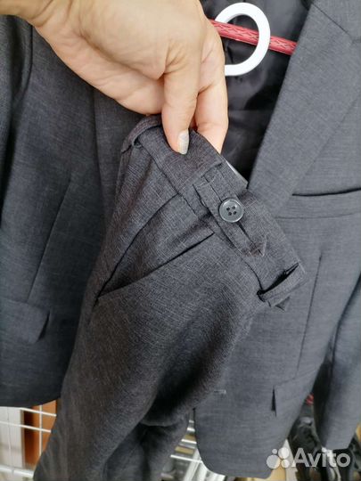 Школьный костюм