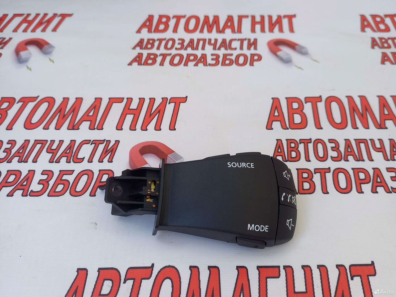 Переключатель подрулевой музыки Рено Аркана