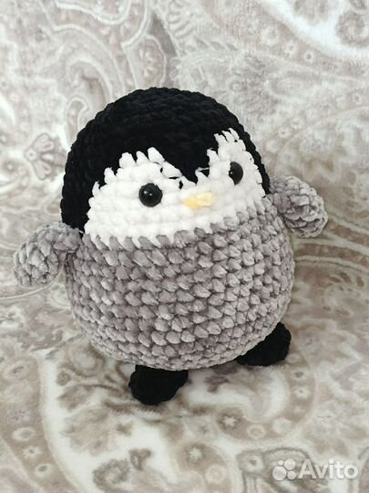 Пингвин. Вязанная игрушка ручной работы