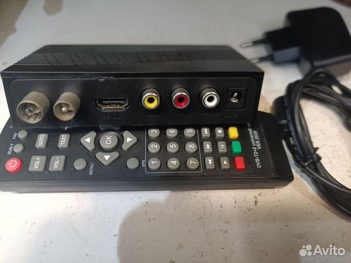 Цифровая тв приставка dvb t2 (20 каналов) Harper