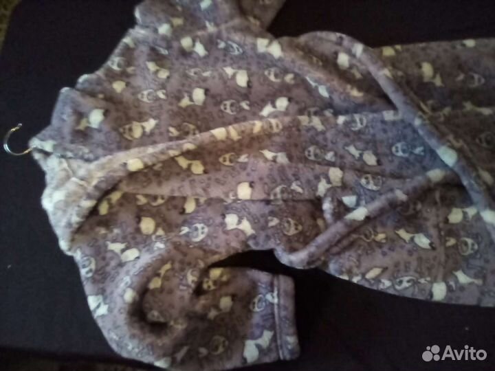 Халат теплый детский. На ребенка 11лет