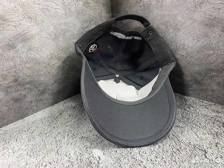 Бейсболка Toyota серая