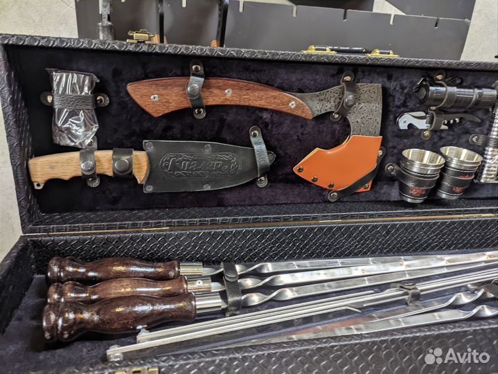 Набор шампуров с топориком