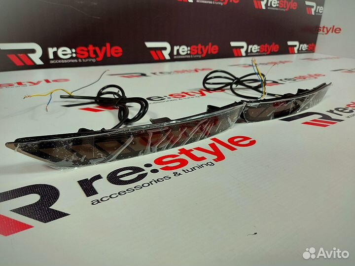 Катафоты Subaru Forester 08-18г Бег поворотник