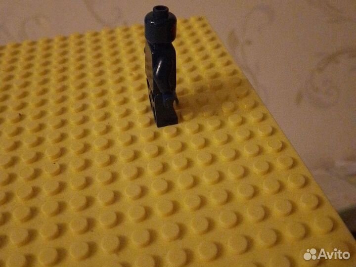 Lego человек паук 2099