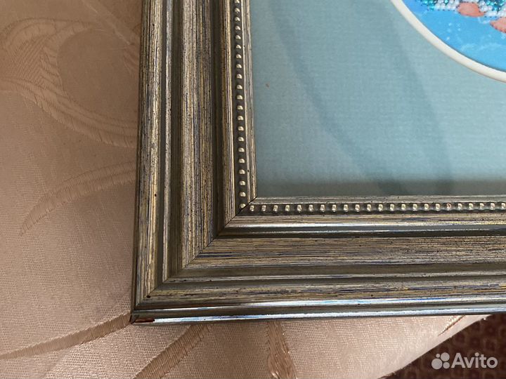 Ангелочек с морской раковиной. Вышивка бисером в д