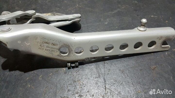 Петли капота Audi S8 D3 BSM 2006