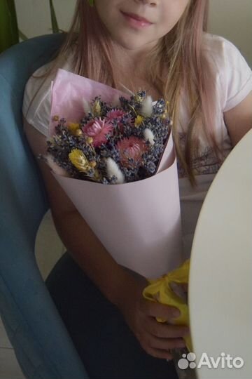 Букет сухоцветов с лавандой в школу и сад