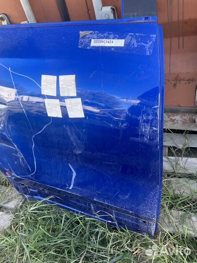 Задняя правая дверь киа селтос