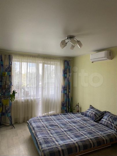 2-к. квартира, 54 м², 1/5 эт.