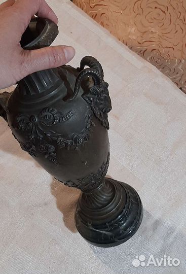 Вазы парные. Шпиатр и мрамор,19 век