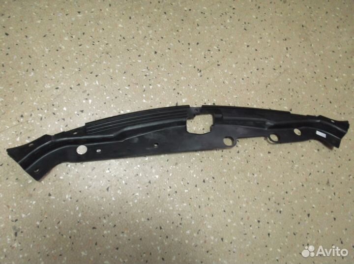 Кожух замка капота Kia Magentis